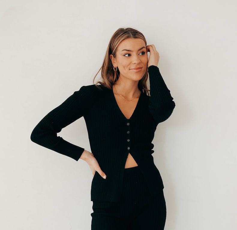 Date Night In: 14k Gold Gift Guide